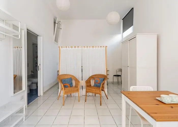 Apartment In Monolocale Meligunis