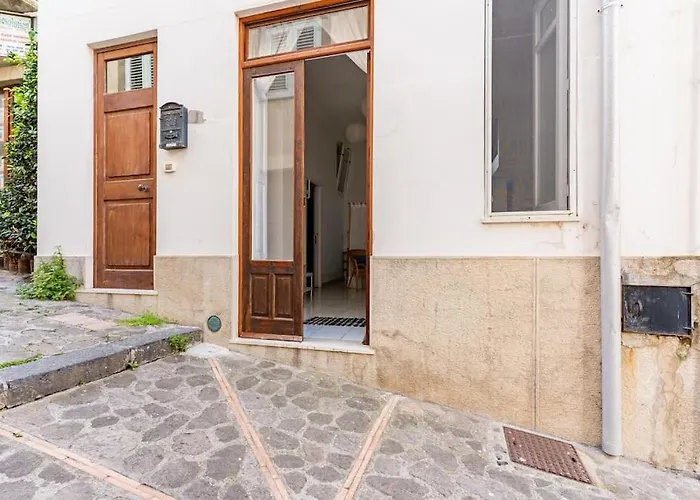 In Monolocale Meligunis Apartment